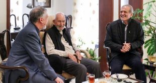 رئیس جمهور و وزیر فرهنگ با محمدعلی موحد دیدار کردند