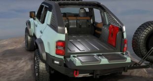 تویوتا لندکروزر