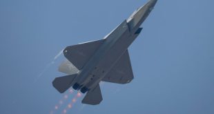 نسل جدید جنگنده رادارگریز چین با نام J-35A به پرواز درآمد + ویدیو