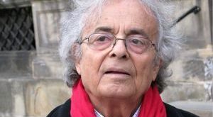 آدونیس در فرانسه جایزه دریافت کرد