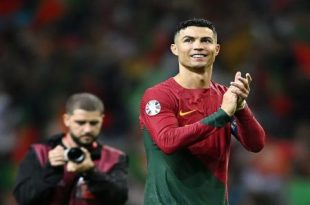 رونالدو: چه کسی می‌گوید مسی بهتر از من است؟