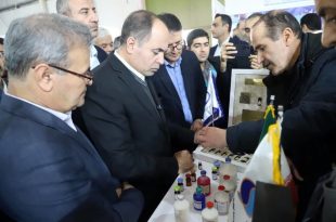 وزیر جهاد کشاورزی از نمایشگاه دستاوردهای پژوهش فناوری و فن بازار بازدید کرد