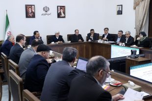 کنترل قیمت‌ها و توجه به اقشار آسیب‌پذیر یکی از مهم‌ترین برنامه‌های دولت چهاردهم است