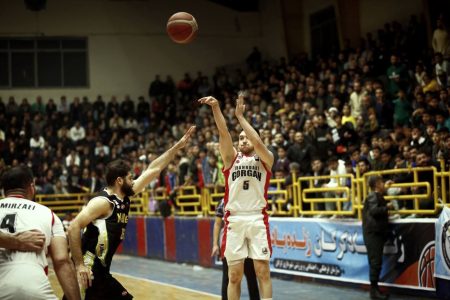 نبرد نفس‌گیر گرگان و گلنور در پلی‌آف