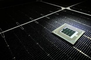 ثبت رکورد جهانی راندمان سلول‌های دولایه خورشیدی توسط لانگی