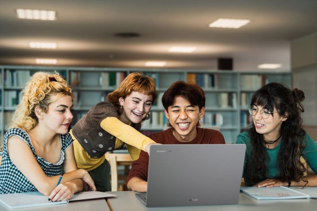 کروم‌بوک ایسوس