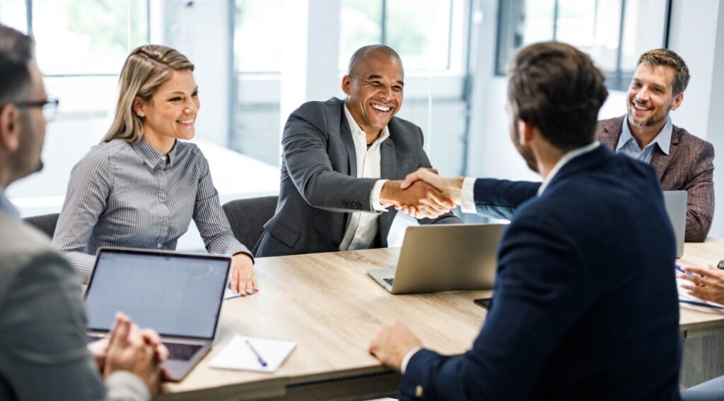 1745250053 295 چطور مشاور مالی شویم مشاور مالی شدن در ۷ گام دلچسب