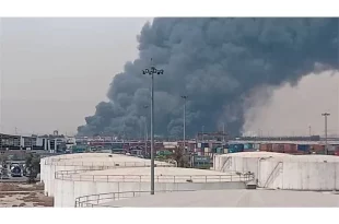 سرپرست سازمان بنادر و دریانوردی سریعا به محل حادثه بندر شهید رجایی اعزام شد/ علت انفجار در دست بررسی است