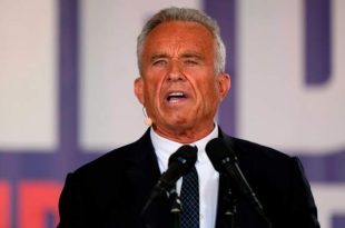 ضدونقیض‌های اظهارات کندی، مهار سرخک در امریکا را کند کرده است