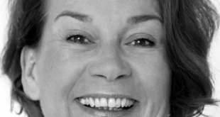 قتل خشونت آمیز نویسنده آلمانی