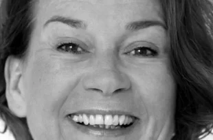 قتل خشونت آمیز نویسنده آلمانی