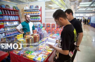 نخستین محموله ۴۰ تنی ناشران خارجی به نمایشگاه کتاب ورود می‌یابد