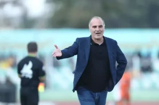 گلایه سرمربی قعرنشین از صدرنشین لیگ یک