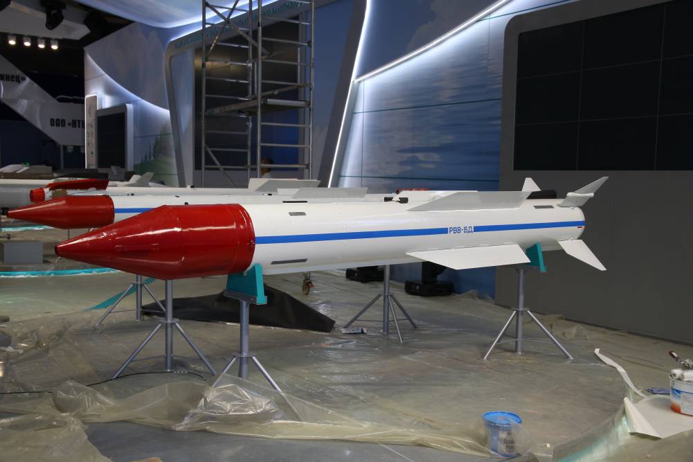 موشک Vympel R-37 هوا به هوا