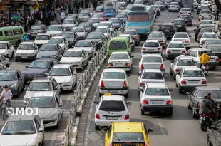 آزادراه تهران - کرج - قزوین زیر بار ترافیک سنگین