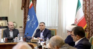 مطالبه‌گری تخصصی، جذب نخبگان و پرهیز از انزوا، اولویت‌ بسیج وزارت نفت باشد