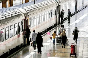 پیش‌فروش بلیت‌ قطارهای مسافری خرداد از روز دوشنبه آغاز می‌شود‌