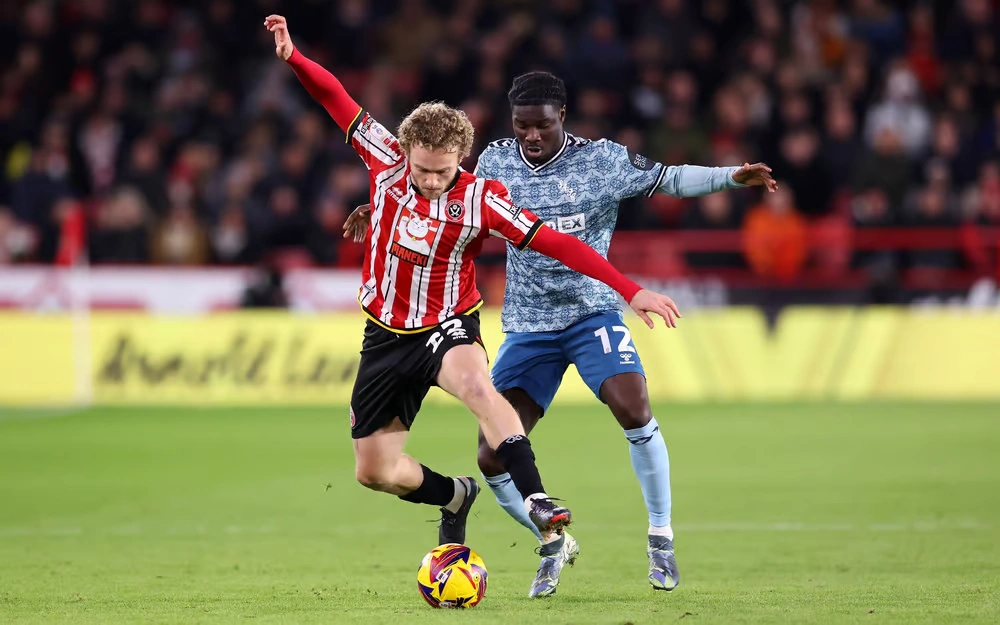 1749745181 493 ۲۰ لیگ برتر فوتبال جهان در سال ۲۰۲۵ دلچسب.webp