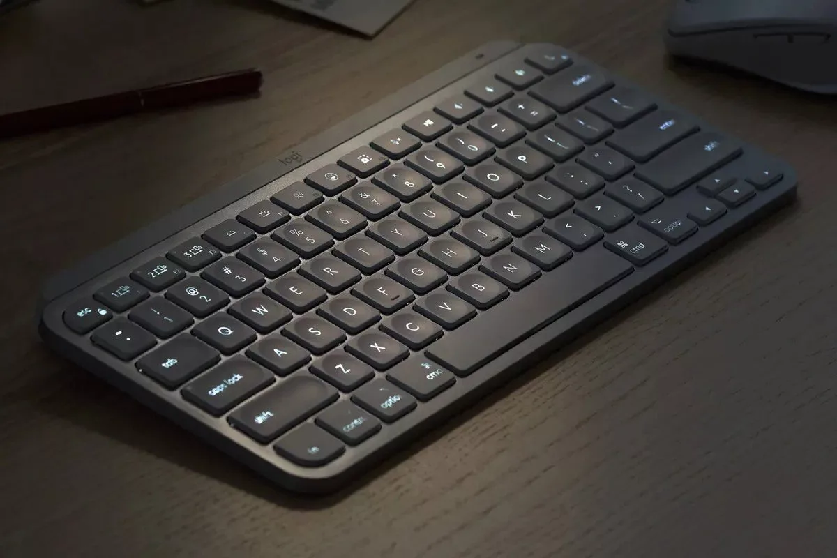 Logitech MX Keys