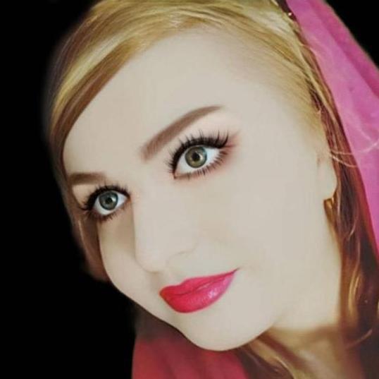 رزیتا دغلاوی نژاد یا کیمیا حسینی ؛ کدام یک شایسته عنوان زیباترین دختر ایران است؟ 