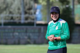 اگر فوتبال ما را نمی‌توانید «زنده» پخش کنید، حداقل «مرده» پخش کنید!