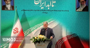 ملت ایران در چهار راه حماسه‌های پهلوانی و عرفانی ایستاده است+ فیلم