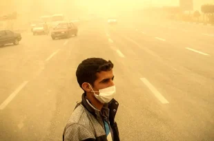 گرد و خاک در راه تهران