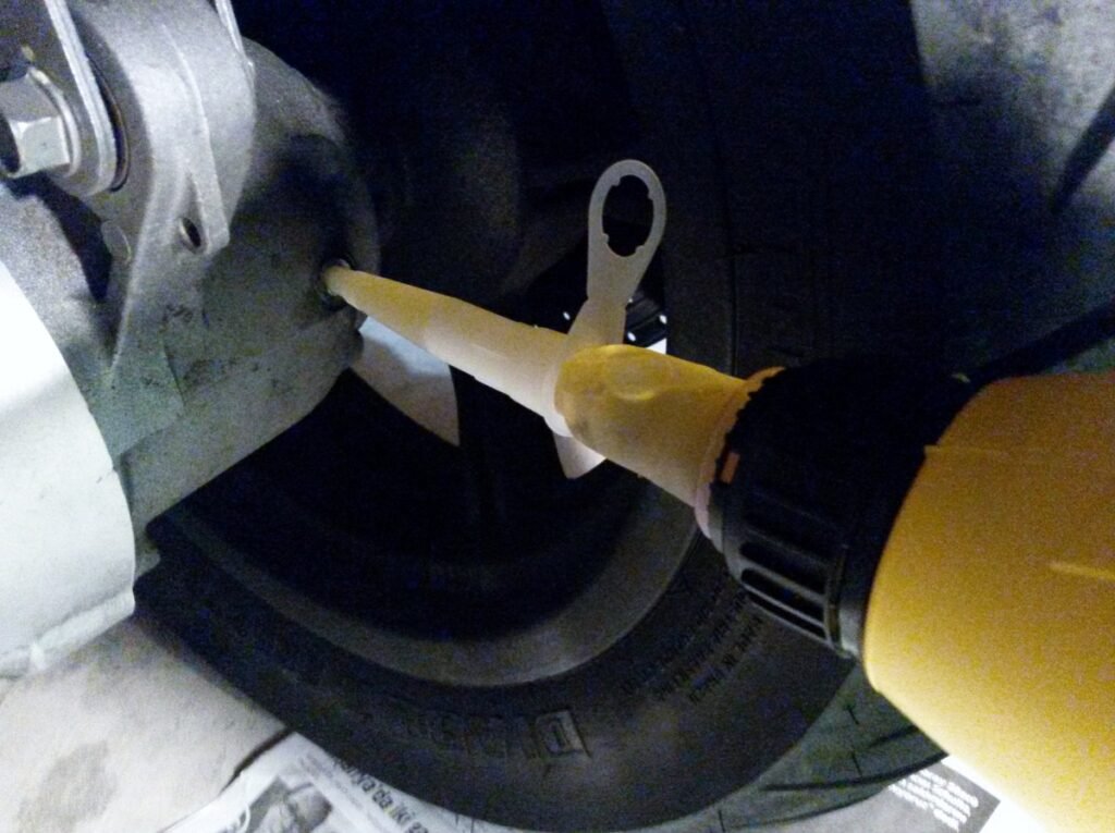 علت خلاص نشدن دنده ماشین و چگونگی از بین بردن این مشکل_دلچسب 10 علت خلاص نشدن دنده ماشین