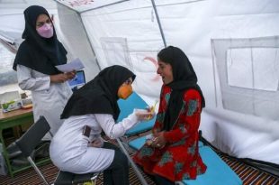 برخی مشکلات مانع بازگشت و فعالیت پزشکان به کشور است