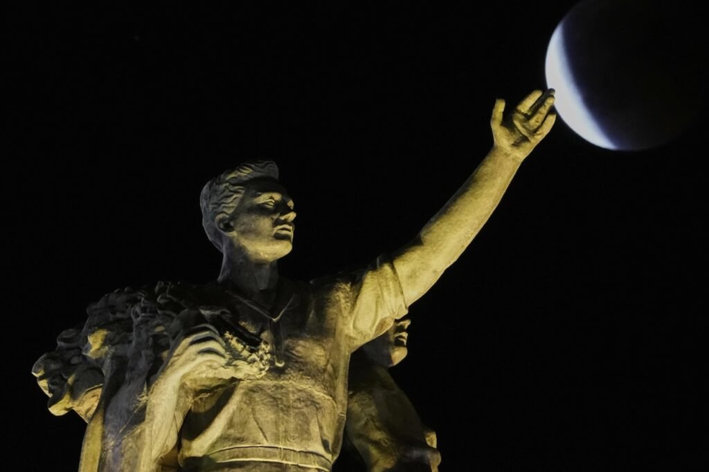 تصاویر ماه خونین