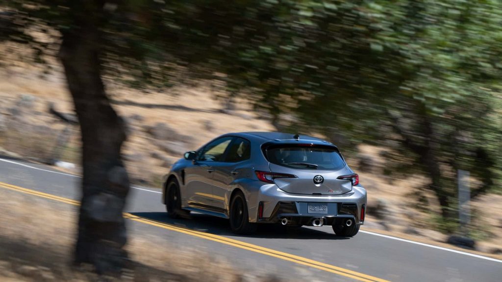 تویوتا ارتقاهای عملکردی را برایGR کرولا قدیمی اراعه خواهد داد_دلچسب 3 خودرو اسپرت