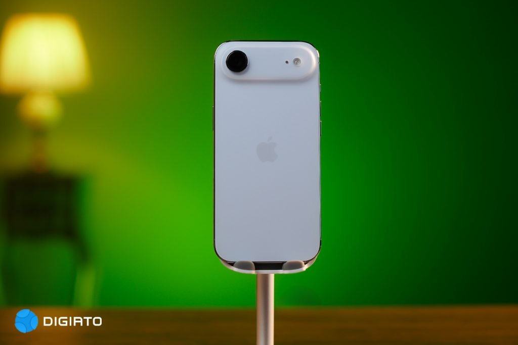 درمورد این گوشی سریع قضاوت نکنید_دلچسب 43 1759992744 407 درمورد این گوشی سریع قضاوت نکنید دلچسب