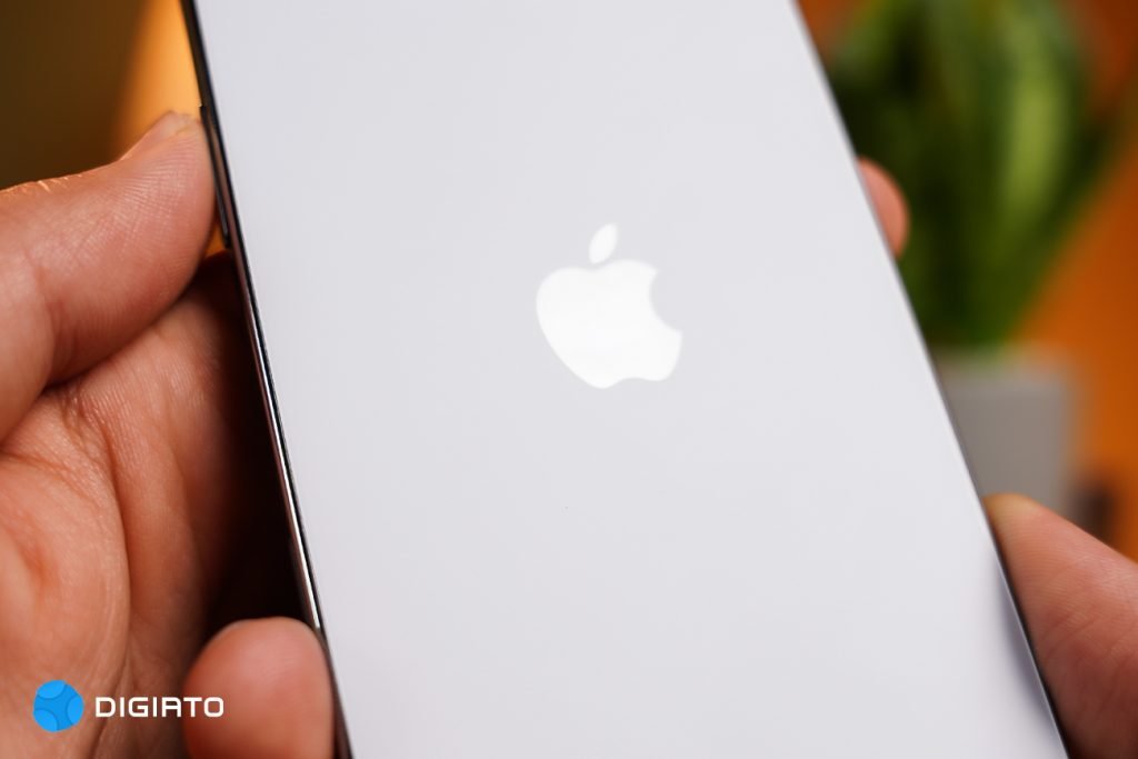 درمورد این گوشی سریع قضاوت نکنید_دلچسب 46 1759992745 139 درمورد این گوشی سریع قضاوت نکنید دلچسب