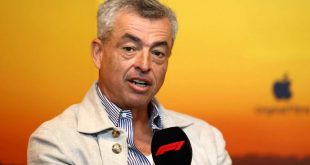 توضیح ادی کیو درباره دلیل حذف پلاس از Apple TV