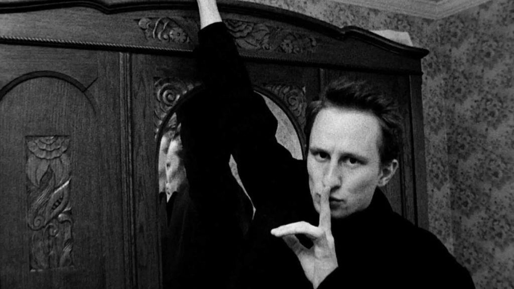 انسان سگ را گاز می گیرد ۱۹۹۲