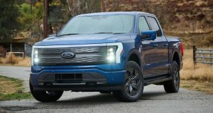 فورد F-150 لایتنینگ