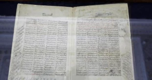 رونمایی از قدیمی‌ترین نسخه خطی دیوان کبیر مولانا در موزه حرم رضوی