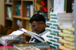 معاون فرهنگی وزارت ارشاد مدیران کل استان‌ها را دبیر هفته کتاب معرفی کرد