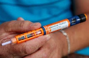 این روزها برخی سیاست‌ها در حوزه دیابت و انسولین غیرکارشناسی و غیر اصولی است