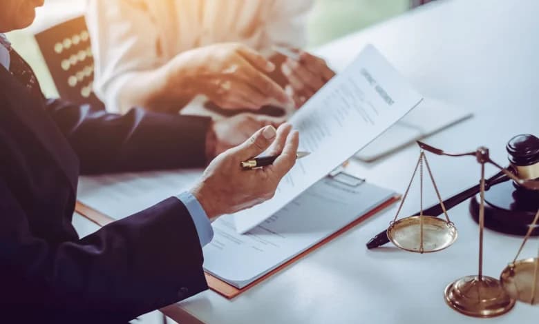 توقیف اموال شرکت با مسئولیت محدود در ۱۴۰۴ | مراحل گامبهگام و قوانین کلیدی 11 توقیف اموال شرکت با مسئولیت محدود در ۱۴۰۴ | مراحل گامبهگام و قوانین کلیدی