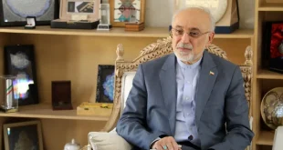 ایران نه شرقی است نه غربی، استقلال اصل بنیادین ماست