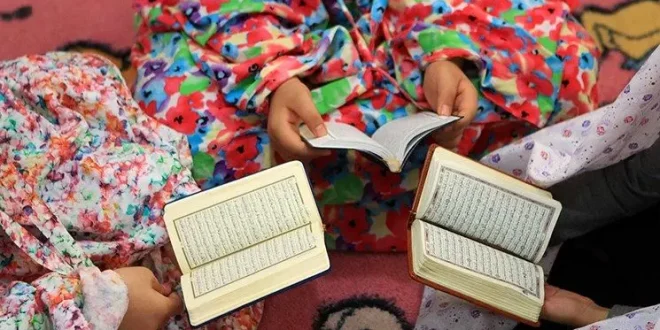 بانوان حافظ قرآن پیشران نهضت مردمی نگه داری قرآن هستند_دلچسب 2 بانوان حافظ قرآن پیشران نهضت مردمی حفظ قرآن هستند