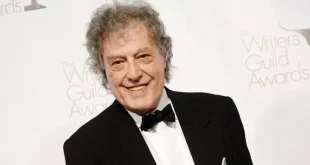 تام استاپارد در ۸۸ سالگی درگذشت