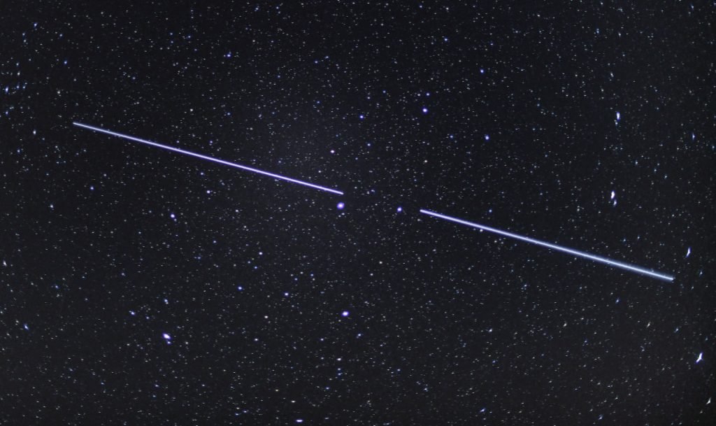 فضاپیمای چینی از فاصله خطرناک ماهواره استارلینک عبور کرده دلچسب