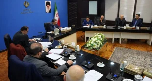 مراقبت از پتروشیمی و فولاد ضروری است