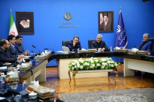 ایران به قدرتی تحریم‌ناپذیر در جهان دست یافت