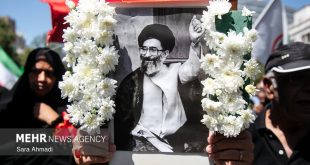 نقش رهبری الهی در تحولات ادبیات نوجوانان 7 6095517