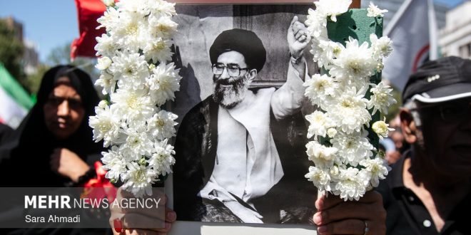 نقش رهبری الهی در تحولات ادبیات نوجوانان 2 6095517